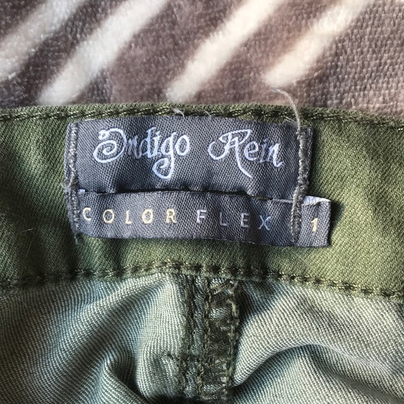 Indigo Rein - Green jeggings - Picture 2 of 2